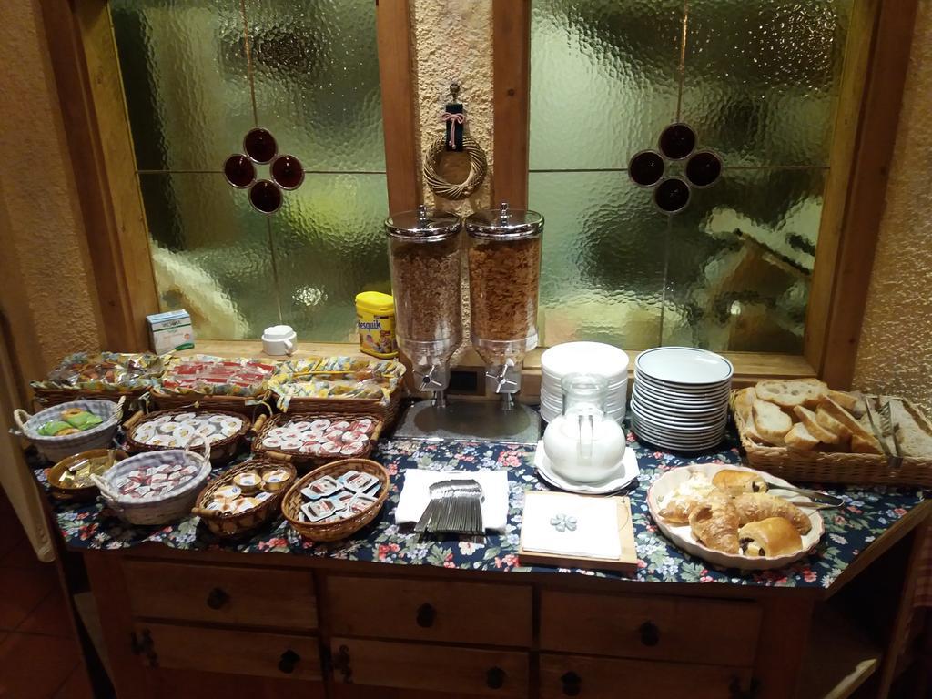 Hotel Ottoz Meuble 쿠르마예 외부 사진